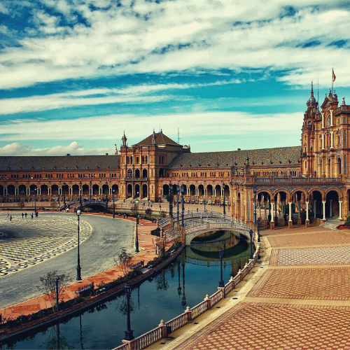 Visita Especial De Hermanos De Sevilla